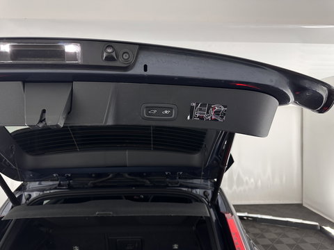 Volvo XC40 Recharge Plus [ 3-Fase ] {SOH-90%} (INCL.BTW) *ADAPTIVE-CRUISE | FULL-LED | BLINDSPOT | HEATED-SPORTSEATS | KEYLESS | DIGI-COCKPIT | CAMERA | PRIVACY-GLASS | ECC | PDC | 19''ALU | TOWBAR*
