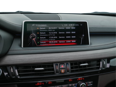 BMW X5 (Plug-In) xDrive40e M-Sportpack iPerformance High Executive Aut. *PANO | LEATHER | FULL-LED | MEMORY-PACK | BLINDSPOT | CAMERA | HIFI-SOUND | NAVI-FULLMAP | SHIFT-PADDLES | PRIVACYGLASS | ECC | HEAD-UP | PDC | CRUISE | 20''ALU*
