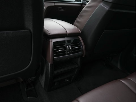 BMW X5 (Plug-In) xDrive40e M-Sportpack iPerformance High Executive Aut. *PANO | LEATHER | FULL-LED | MEMORY-PACK | BLINDSPOT | CAMERA | HIFI-SOUND | NAVI-FULLMAP | SHIFT-PADDLES | PRIVACYGLASS | ECC | HEAD-UP | PDC | CRUISE | 20''ALU*