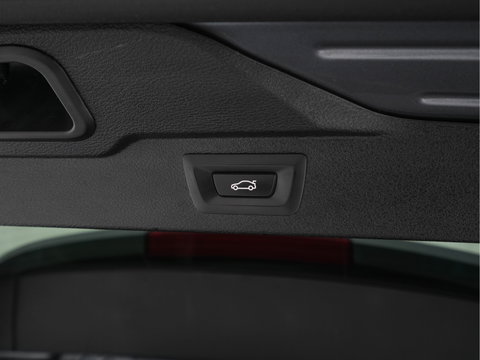BMW X5 (Plug-In) xDrive40e M-Sportpack iPerformance High Executive Aut. *PANO | LEATHER | FULL-LED | MEMORY-PACK | BLINDSPOT | CAMERA | HIFI-SOUND | NAVI-FULLMAP | SHIFT-PADDLES | PRIVACYGLASS | ECC | HEAD-UP | PDC | CRUISE | 20''ALU*