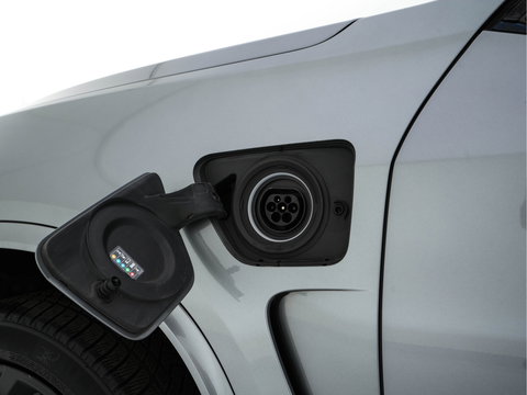 BMW X5 (Plug-In) xDrive40e M-Sportpack iPerformance High Executive Aut. *PANO | LEATHER | FULL-LED | MEMORY-PACK | BLINDSPOT | CAMERA | HIFI-SOUND | NAVI-FULLMAP | SHIFT-PADDLES | PRIVACYGLASS | ECC | HEAD-UP | PDC | CRUISE | 20''ALU*