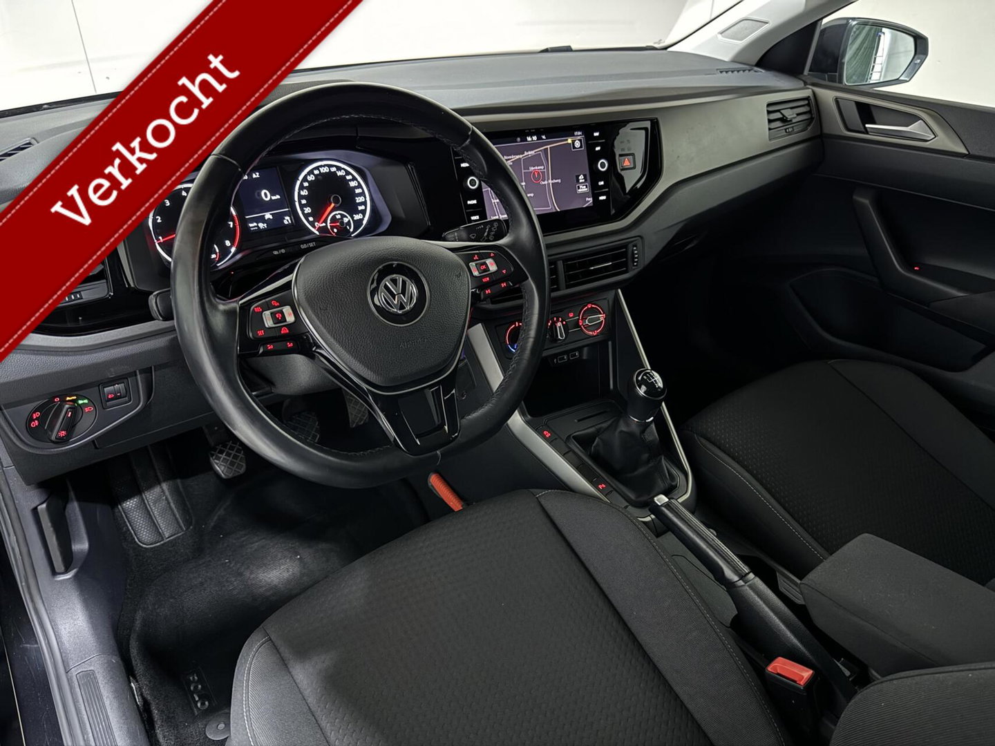 Volkswagen Polo 1.0 TSI CarPlay Navi ACC Airco LM Velgen NAP