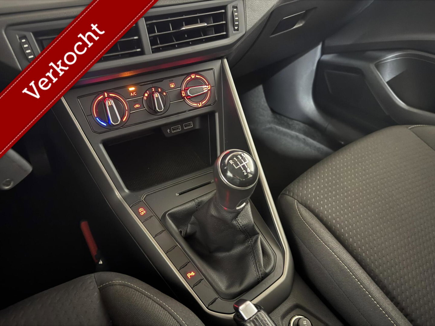 Volkswagen Polo 1.0 TSI CarPlay Navi ACC Airco LM Velgen NAP