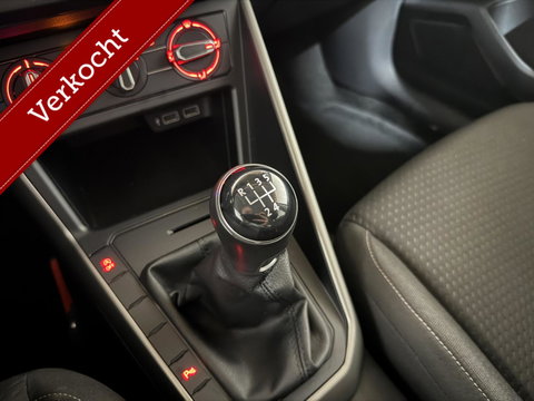 Volkswagen Polo 1.0 TSI CarPlay Navi ACC Airco LM Velgen NAP