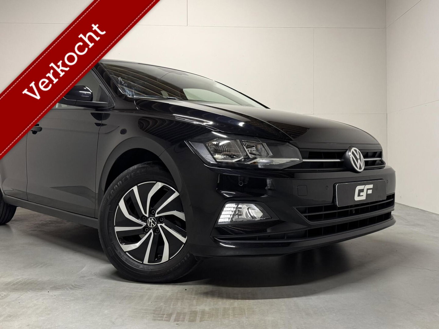 Volkswagen Polo 1.0 TSI CarPlay Navi ACC Airco LM Velgen NAP