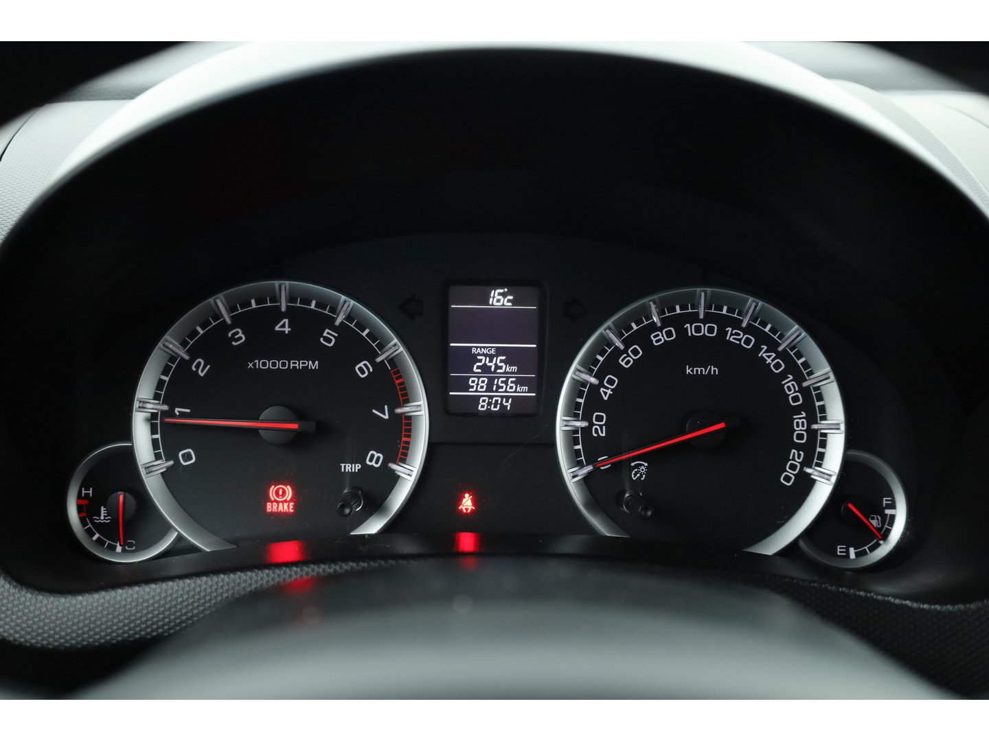 Suzuki Swift 1.2 94PK Bandit EASSS | Rijklaar! | Trekhaak | Cruise | 4-cilinder | Airco | 5-deurs | All-Seasons V