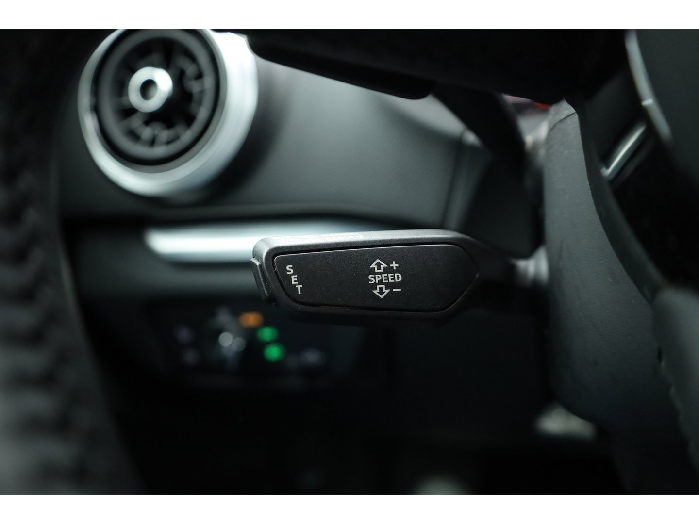 Audi A3 Sportback 35 TFSI S-Line Competition | Virt. Cockpit | Cruise Contr. | Standkachel | B&O | Trekhaak | Stoelverw. | Keyless