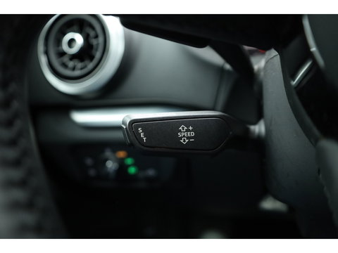 Audi A3 Sportback 35 TFSI S-Line Competition | Virt. Cockpit | Cruise Contr. | Standkachel | B&O | Trekhaak | Stoelverw. | Keyless