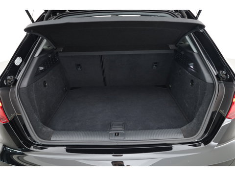 Audi A3 Sportback 35 TFSI S-Line Competition | Virt. Cockpit | Cruise Contr. | Standkachel | B&O | Trekhaak | Stoelverw. | Keyless