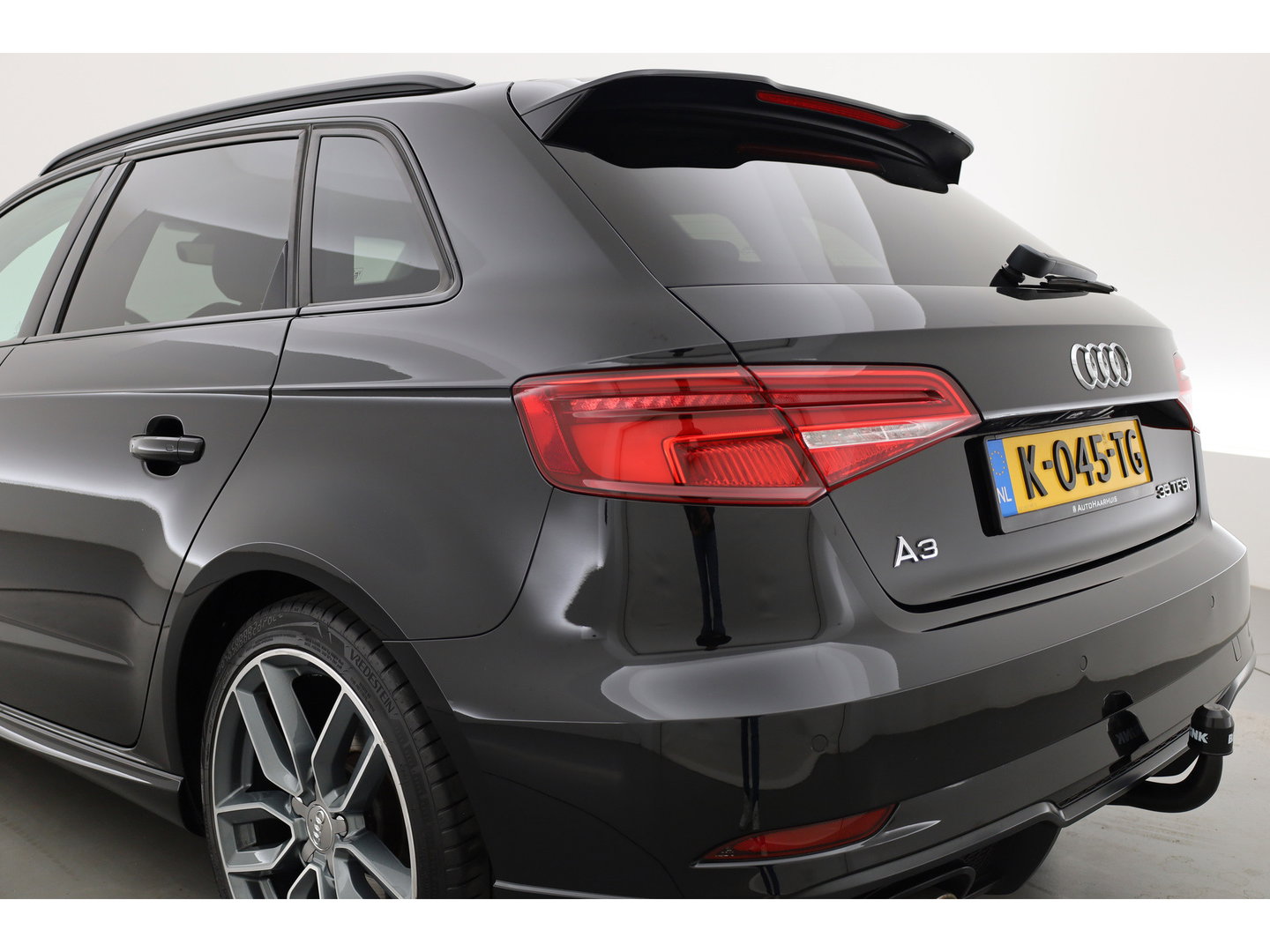 Audi A3 Sportback 35 TFSI S-Line Competition | Virt. Cockpit | Cruise Contr. | Standkachel | B&O | Trekhaak | Stoelverw. | Keyless