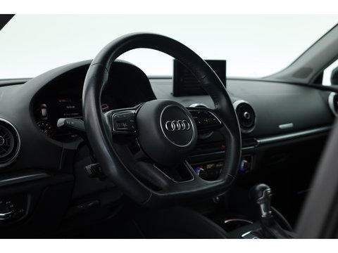 Audi A3 Sportback 35 TFSI S-Line Competition | Virt. Cockpit | Cruise Contr. | Standkachel | B&O | Trekhaak | Stoelverw. | Keyless