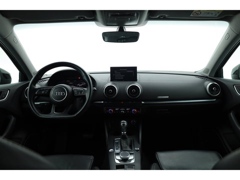 Audi A3 Sportback 35 TFSI S-Line Competition | Virt. Cockpit | Cruise Contr. | Standkachel | B&O | Trekhaak | Stoelverw. | Keyless