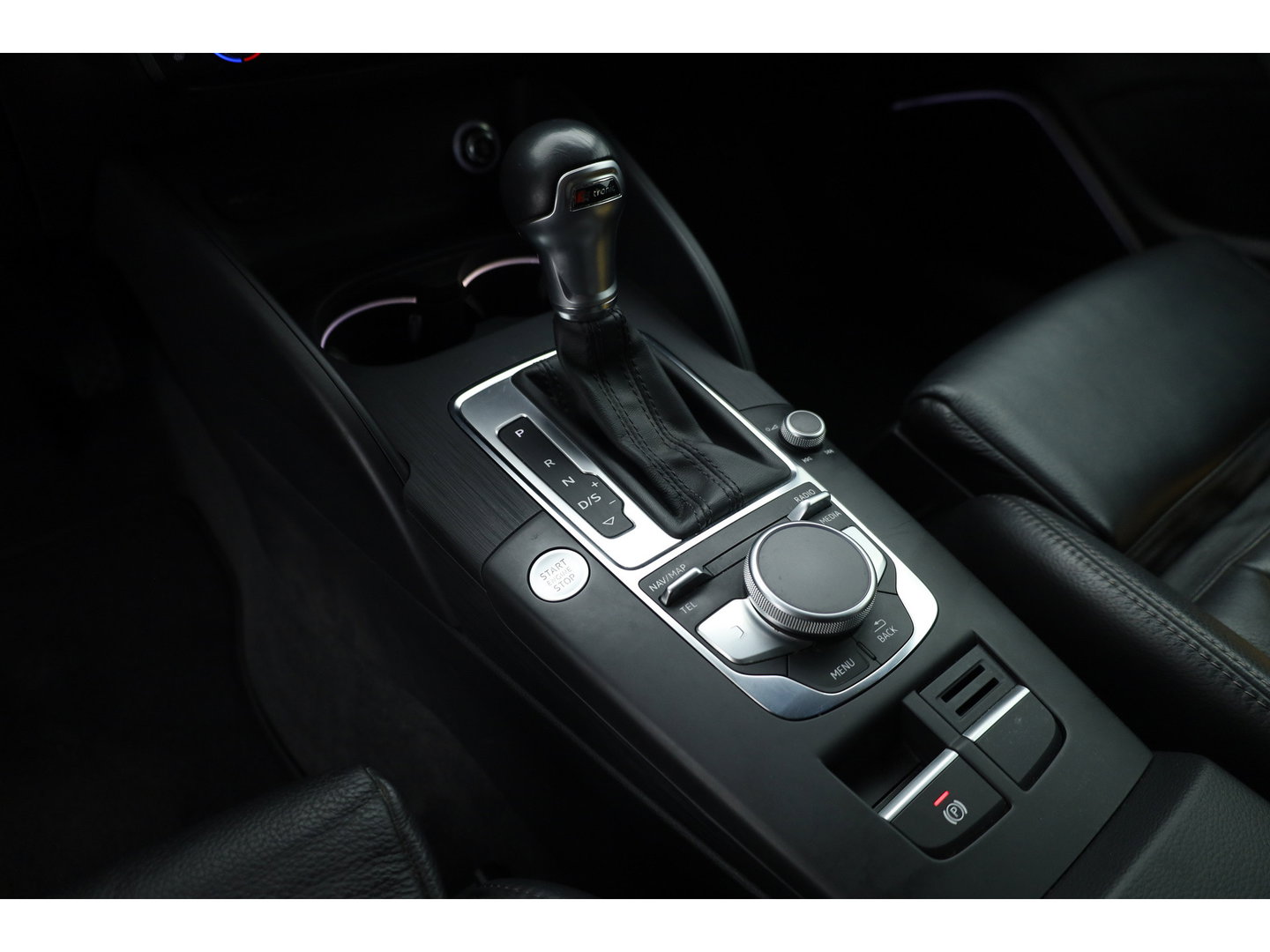 Audi A3 Sportback 35 TFSI S-Line Competition | Virt. Cockpit | Cruise Contr. | Standkachel | B&O | Trekhaak | Stoelverw. | Keyless