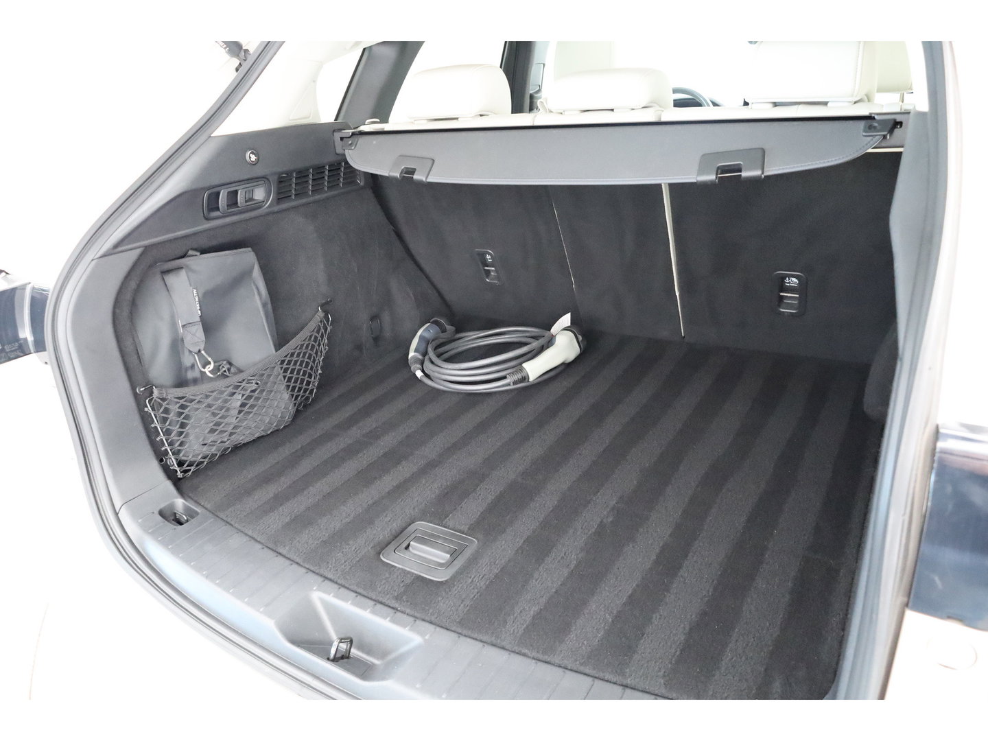 Mazda CX-60 2.5 e-SkyActiv PHEV Homura | SOH 93.8% | Pano | Stoelventilatie | Stoel-Stuurverw. | Head-up | 360cam | Bose | Adapt. Cruise