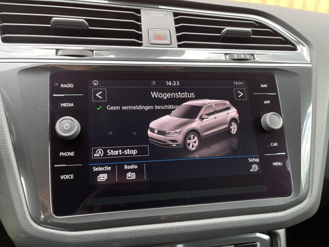 Volkswagen Tiguan 1.4 TSI ACT Comfortline Business R | Apple Carplay | Android Auto | Lane Assist | Park Assist | Achteruitrijcamera | Trekhaak |