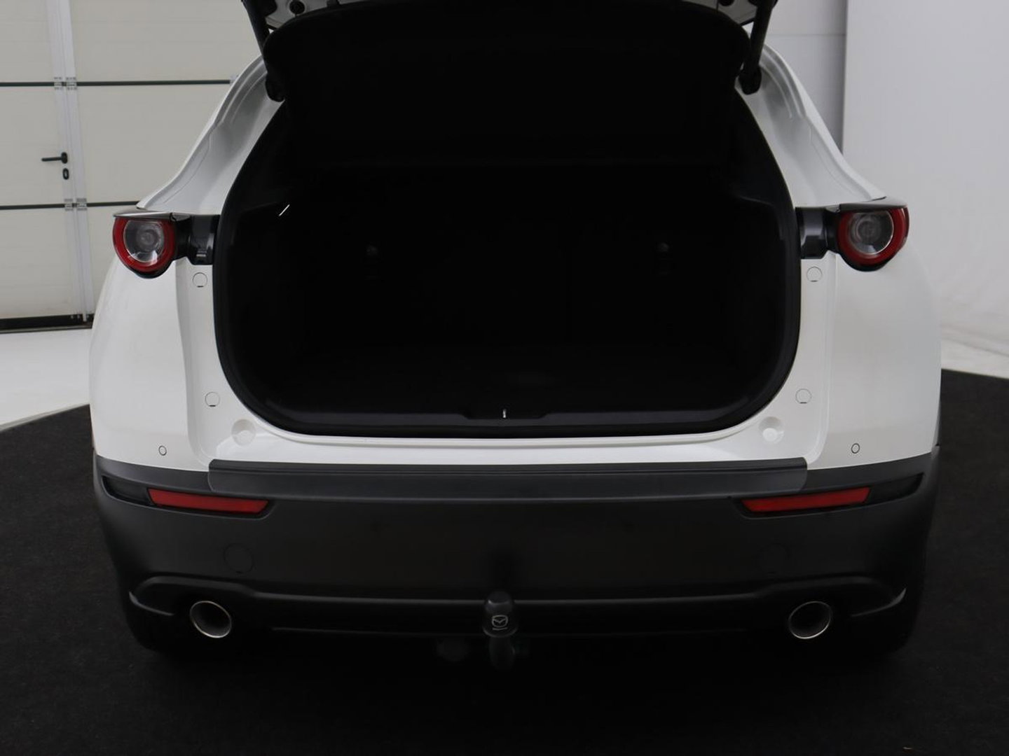 Mazda CX-30 2.0 e-SkyActiv-X M Hybrid 100th Anniversary Edition | Schuifdak | Leder | Trekhaak | 360 Camera | Stoelverwarming | Carplay | Adaptive cruise | Keyless | Head-Up | Bose Sound | Full LED