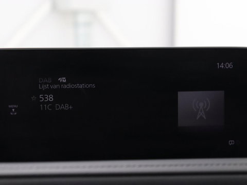 Mazda CX-30 2.0 e-SkyActiv-X M Hybrid 100th Anniversary Edition | Schuifdak | Leder | Trekhaak | 360 Camera | Stoelverwarming | Carplay | Adaptive cruise | Keyless | Head-Up | Bose Sound | Full LED