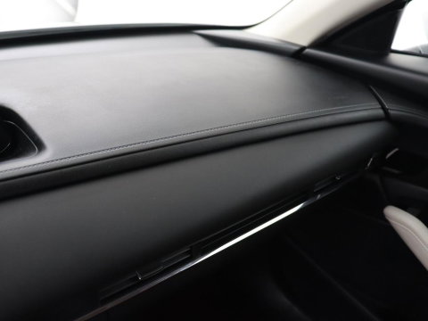 Mazda CX-30 2.0 e-SkyActiv-X M Hybrid 100th Anniversary Edition | Schuifdak | Leder | Trekhaak | 360 Camera | Stoelverwarming | Carplay | Adaptive cruise | Keyless | Head-Up | Bose Sound | Full LED