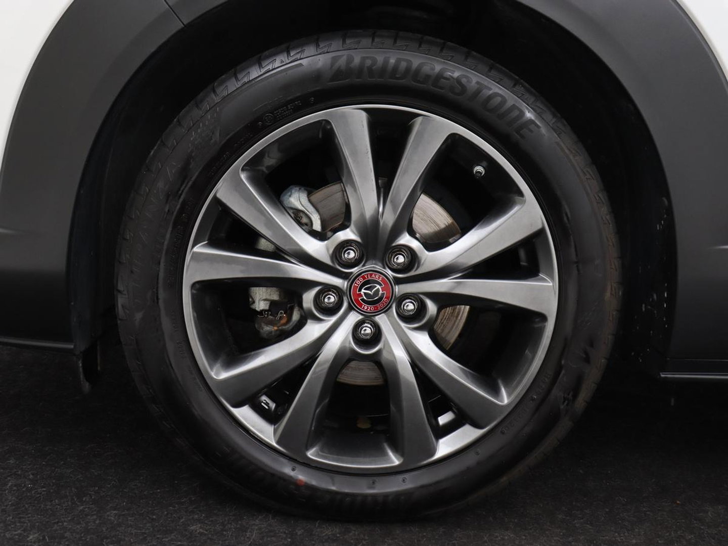 Mazda CX-30 2.0 e-SkyActiv-X M Hybrid 100th Anniversary Edition | Schuifdak | Leder | Trekhaak | 360 Camera | Stoelverwarming | Carplay | Adaptive cruise | Keyless | Head-Up | Bose Sound | Full LED