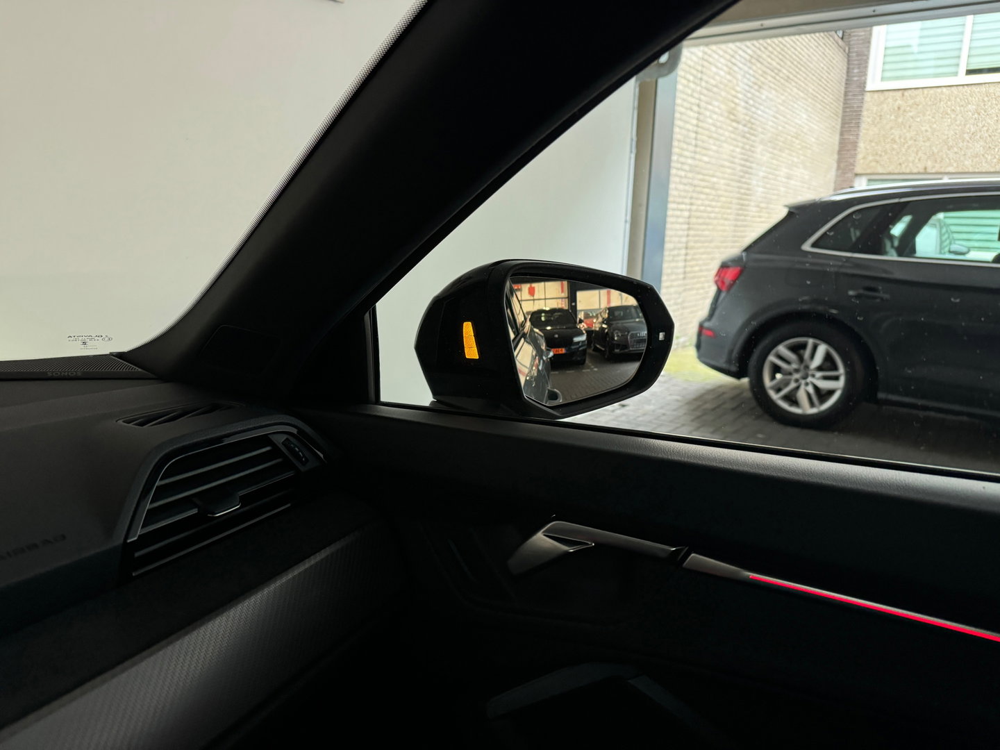 Audi RSQ3 Sportback 2.5 TFSI Pano|SONOS|RS Seat|Keyless|360Cam