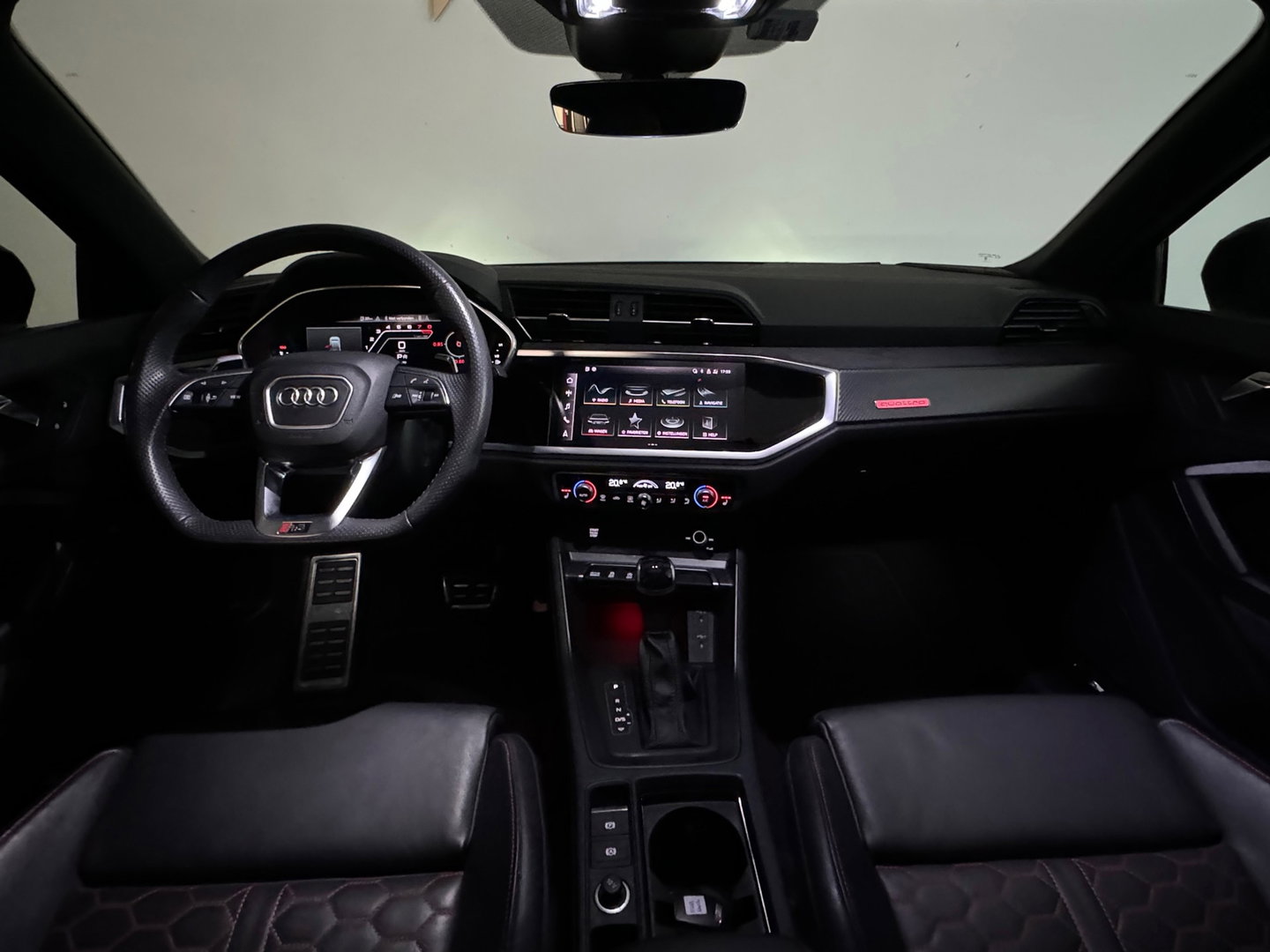 Audi RSQ3 Sportback 2.5 TFSI Pano|SONOS|RS Seat|Keyless|360Cam