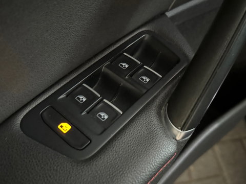 Volkswagen Golf 2.0 TSI GTI TCR Pano|Keyless|Dynaudio|Leer