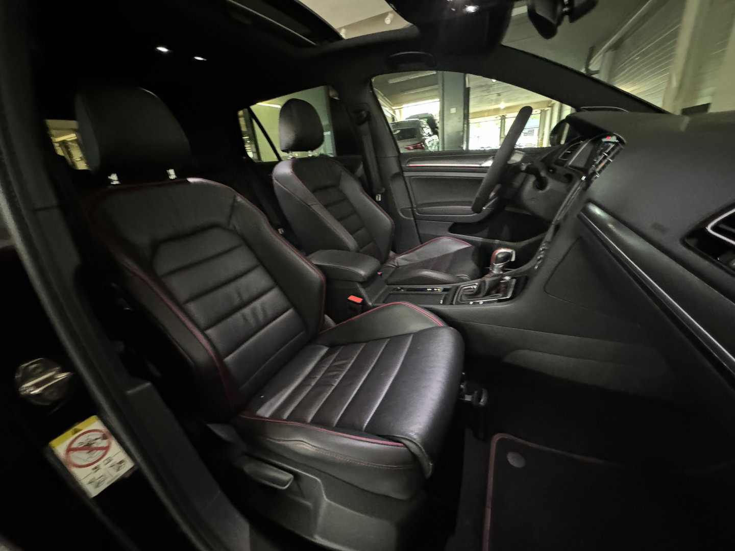 Volkswagen Golf 2.0 TSI GTI TCR Pano|Keyless|Dynaudio|Leer