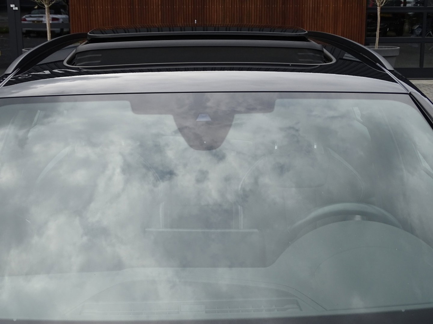 Audi A4 Avant 35 TFSI 150PK automaat / S-line / LED / Facelift *NAP*