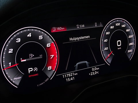 Audi A4 Avant 35 TFSI 150PK automaat / S-line / LED / Facelift *NAP*