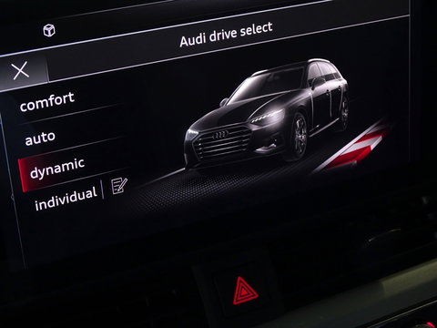 Audi A4 Avant 35 TFSI 150PK automaat / S-line / LED / Facelift *NAP*