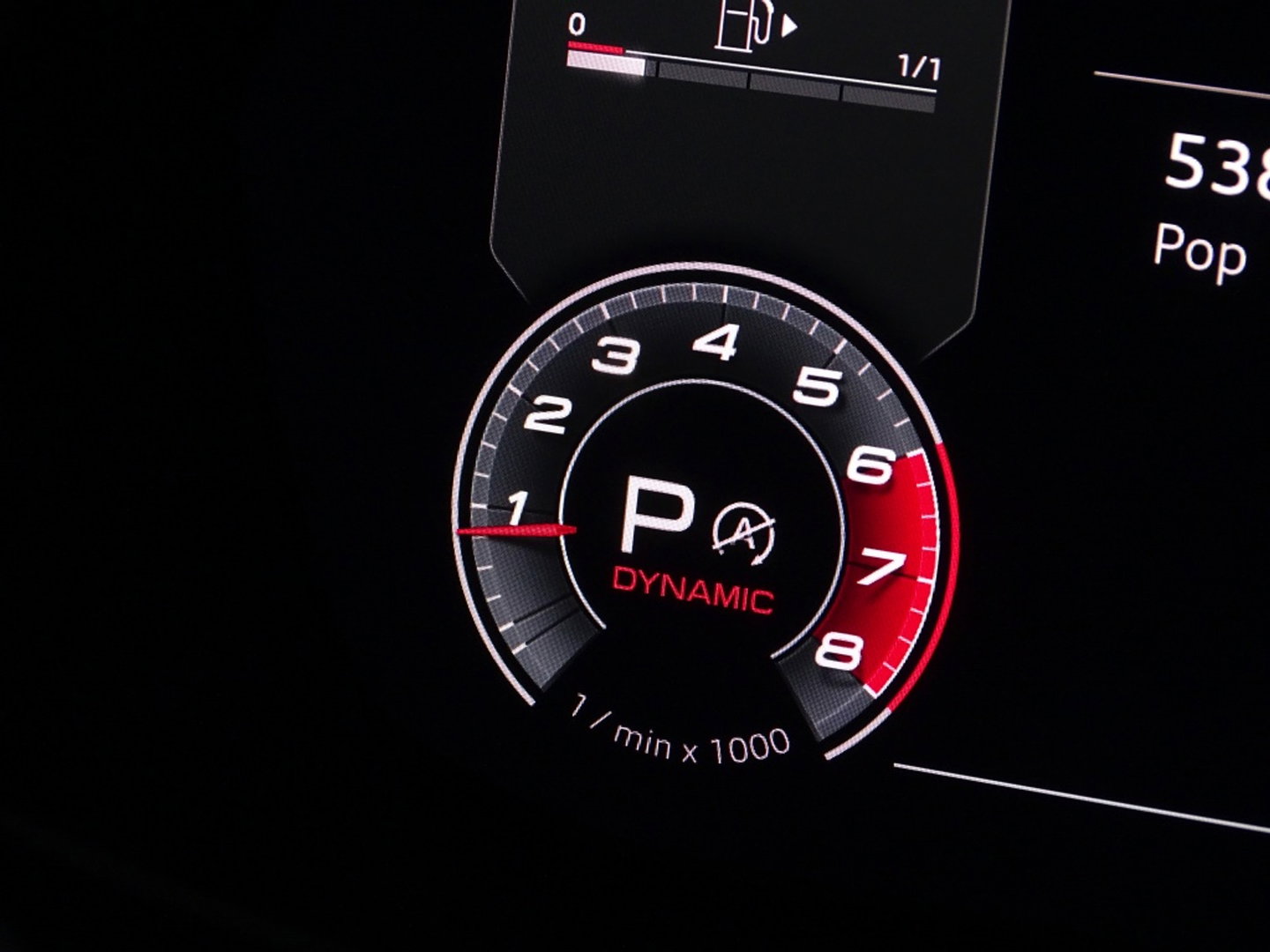 Audi A4 Avant 35 TFSI 150PK automaat / S-line / LED / Facelift *NAP*