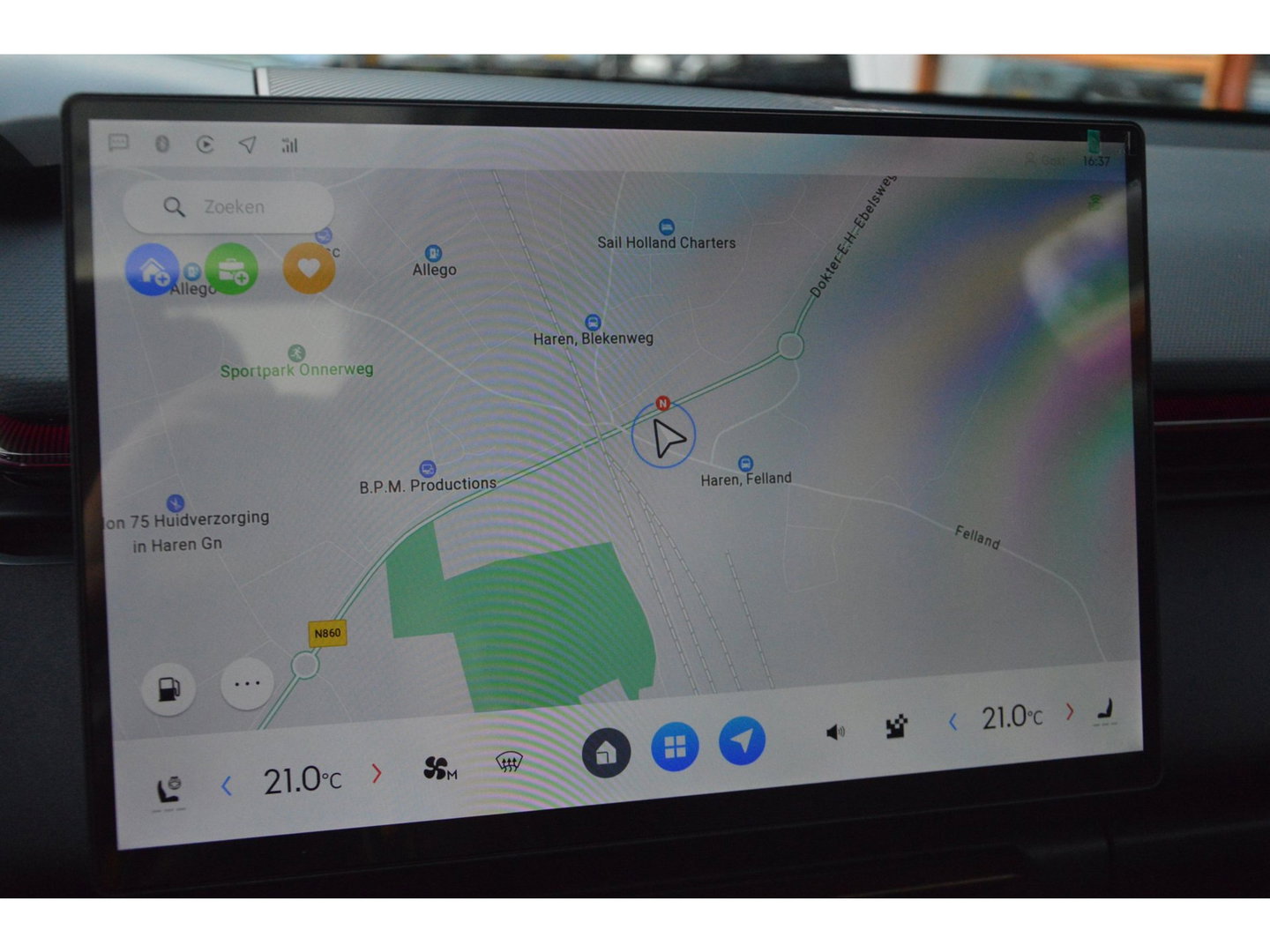 Lynk & Co 08 More | 200km elektrisch rijbereik | Massage | Panoramadak | 360° Camera | Apple CarPlay |