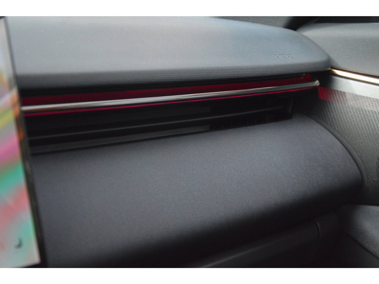 Lynk & Co 08 More | 200km elektrisch rijbereik | Massage | Panoramadak | 360° Camera | Apple CarPlay |