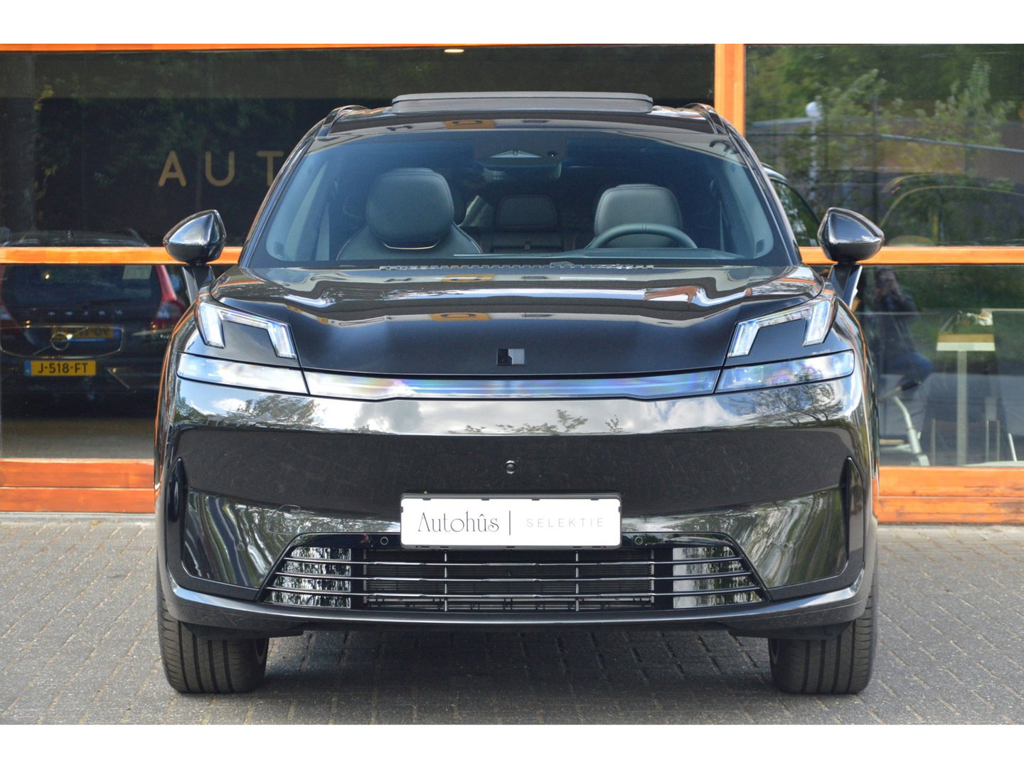 Lynk & Co 08 More | 200km elektrisch rijbereik | Massage | Panoramadak | 360° Camera | Apple CarPlay |