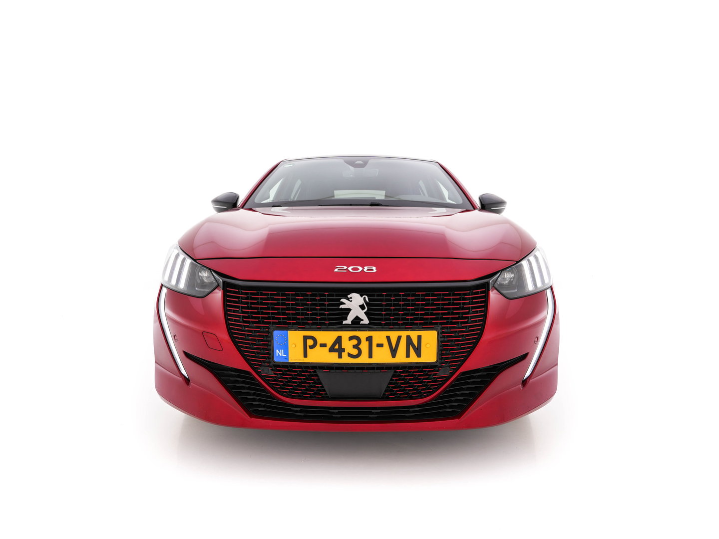 Peugeot e-208 EV GT Pack 50 kWh [ 3-Fase-11kW ] {SOH-88%] (INCL-BTW) *HEATPUMP | FULL-LED | DIGI-COCKPIT | BLINDSPOT | CAMERA | LEATHER-ALCANTARA | AMBIENTLIGHT | NAVI-FULLMAP | LANE-ASSIST | KEYLESS | DAB | CCS-FASTLOADER | HEATED-SPORTSEATS | PRIV