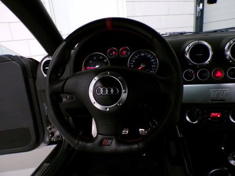 Audi TT 1.8 5V Turbo 180PK "Origineel NL!" Leer Stoelverwarming 17"BBS Bluetooth Schroefset Youngtimer "Zeer nette auto!"