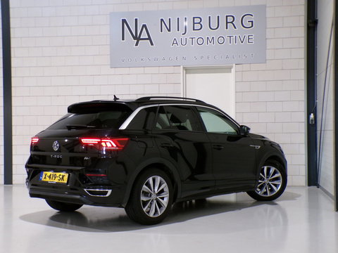 Volkswagen T-Roc 1.0 TSI R-Line Sport Apple-Carplay Full-LED Stoelverwarming Leer Parkeersensoren Adaptive-cruise Android-Auto