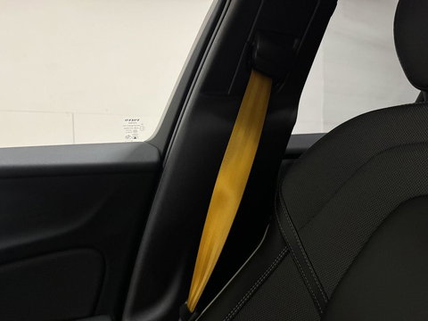 Volvo V60 2.0 T8 Plug-in hybrid AWD Polestar Engineered B&W