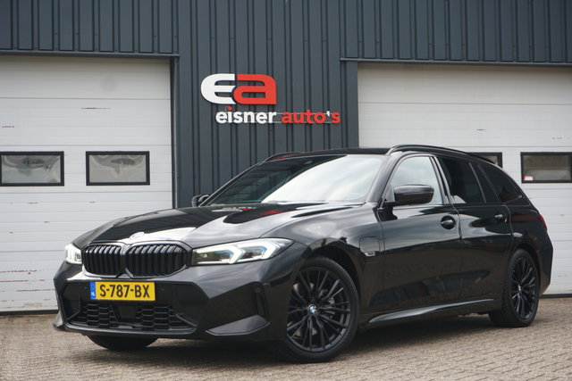 BMW 3 Serie - Touring 320e LCI M-Sport Pro | ADAPTIVE LED | ACC | HEAD-UP | STOELVERW. | CAMERA |