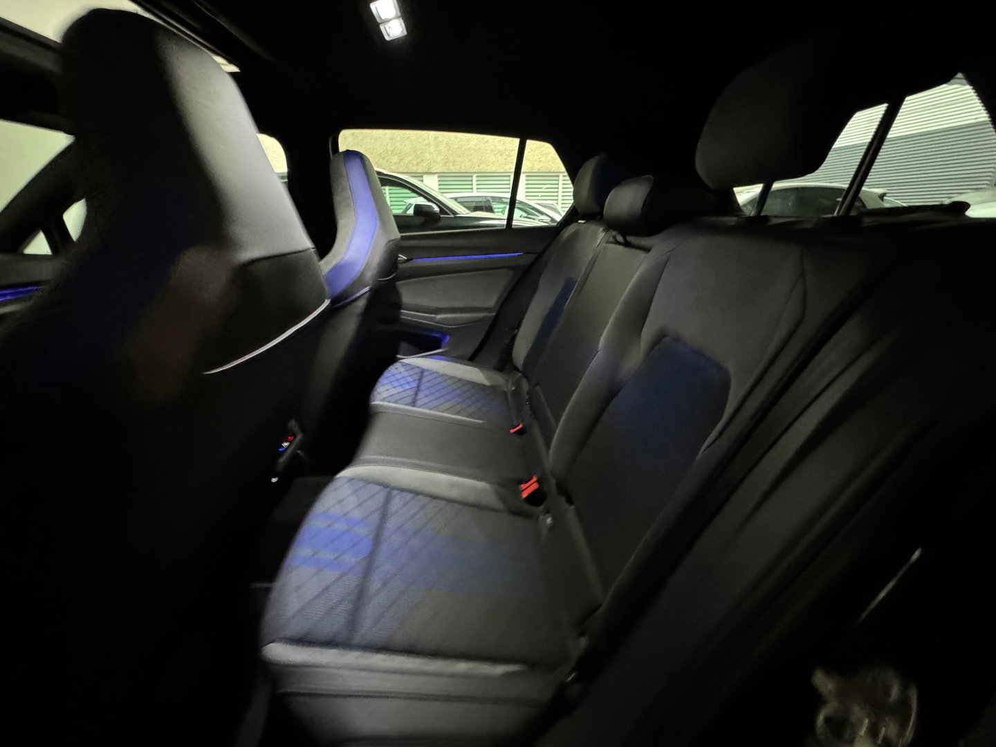 Volkswagen Golf 2.0 TSI 4M R Performance Pano|Akra|IQ|Drift