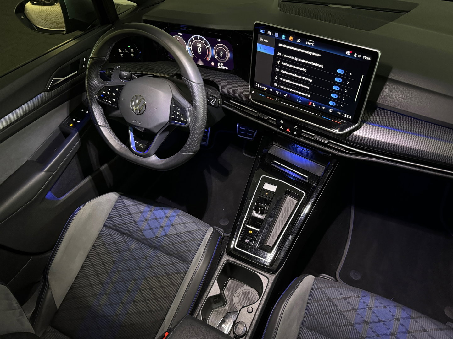 Volkswagen Golf 2.0 TSI 4M R Performance Pano|Akra|IQ|Drift