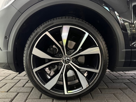 Volkswagen T-Roc 2.0 TSI 4Motion R-Line Business+ Pano|Keyless