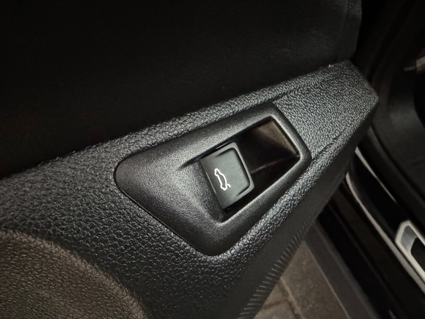 Volkswagen T-Roc 2.0 TSI 4Motion R-Line Business+ Pano|Keyless