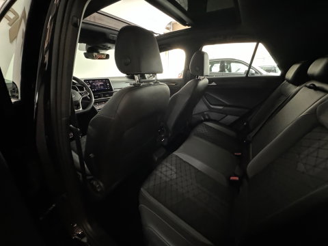 Volkswagen T-Roc 2.0 TSI 4Motion R-Line Business+ Pano|Keyless