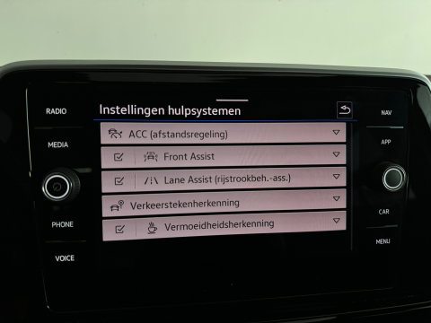 Volkswagen T-Roc 2.0 TSI 4Motion R-Line Business+ Pano|Keyless