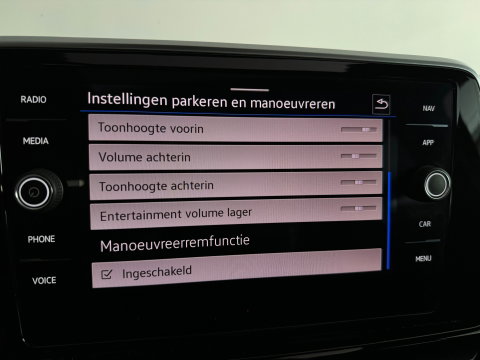Volkswagen T-Roc 2.0 TSI 4Motion R-Line Business+ Pano|Keyless