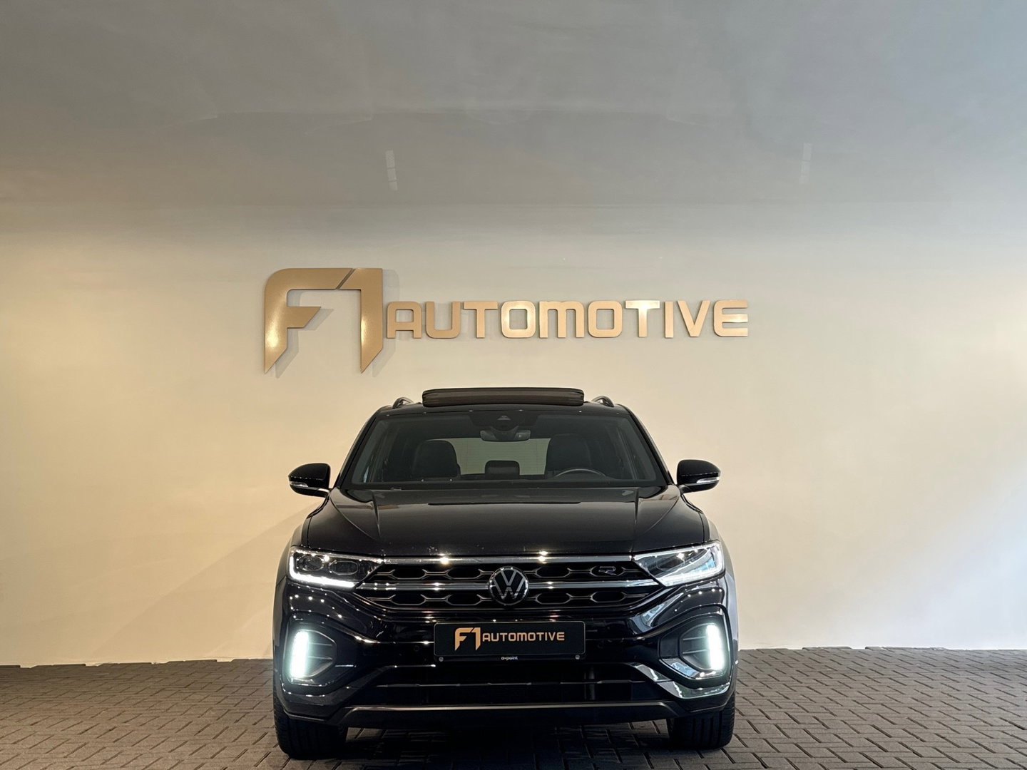 Volkswagen T-Roc 2.0 TSI 4Motion R-Line Business+ Pano|Keyless