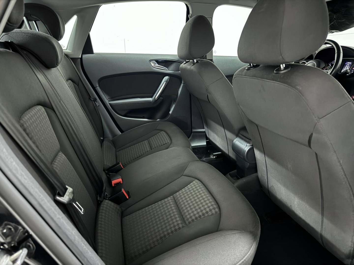 Audi A1 Sportback 1.2 TFSI Sport Navi Cruise Airco NAP