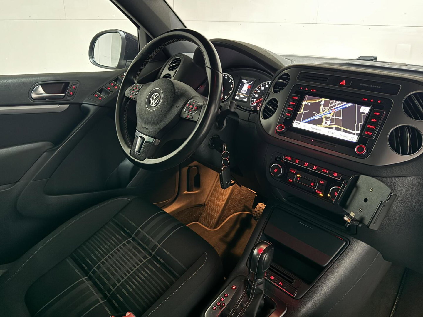 Volkswagen Tiguan 1.4 TSI Sport&Style DSG Navi Cruise Camera Trekh.
