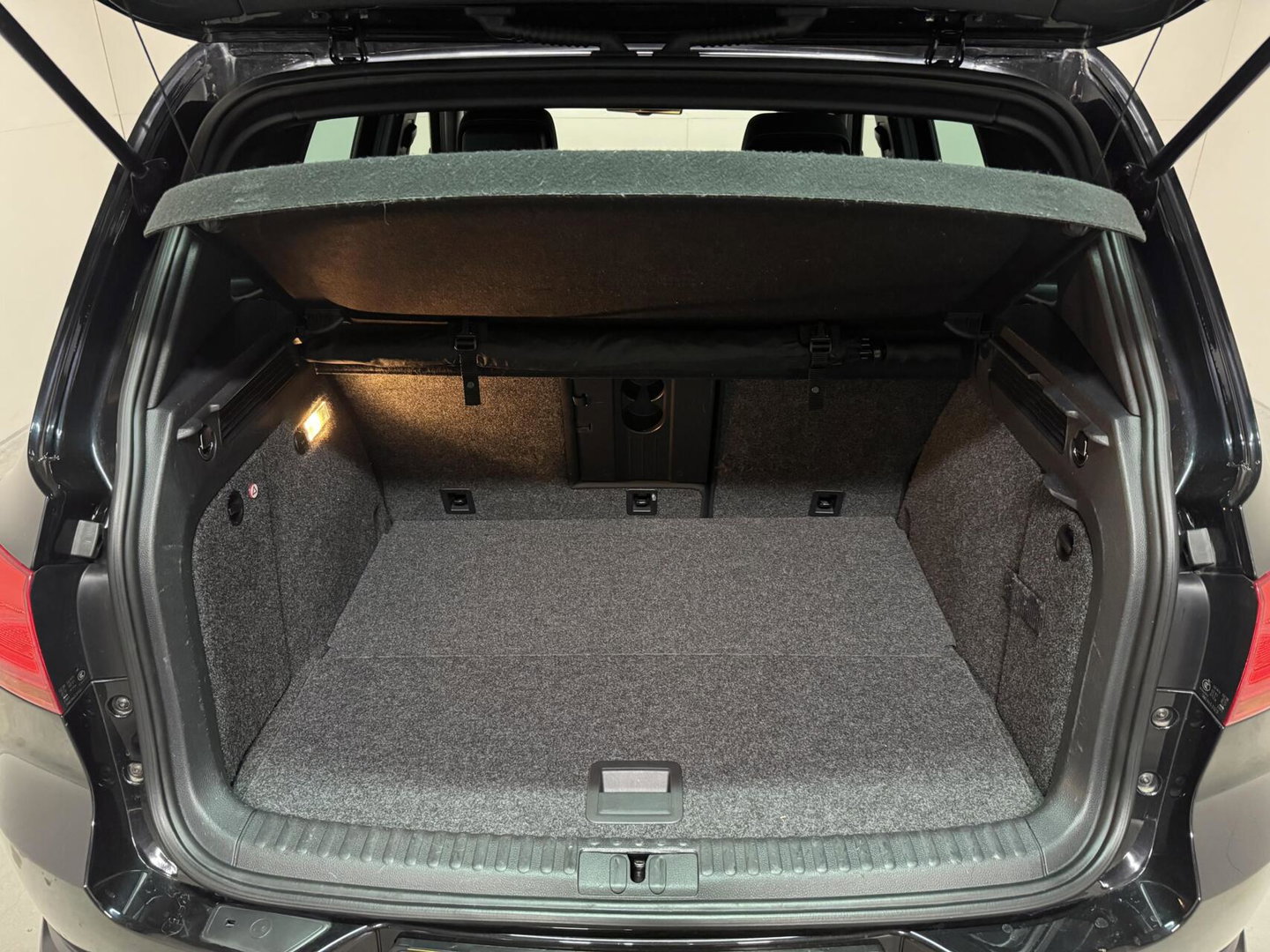 Volkswagen Tiguan 1.4 TSI Sport&Style DSG Navi Cruise Camera Trekh.